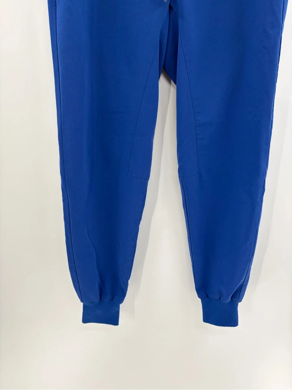 Figs Men’s Tansen Jogger Scrub nurse blue Pants Size medium Style MXXSW2004